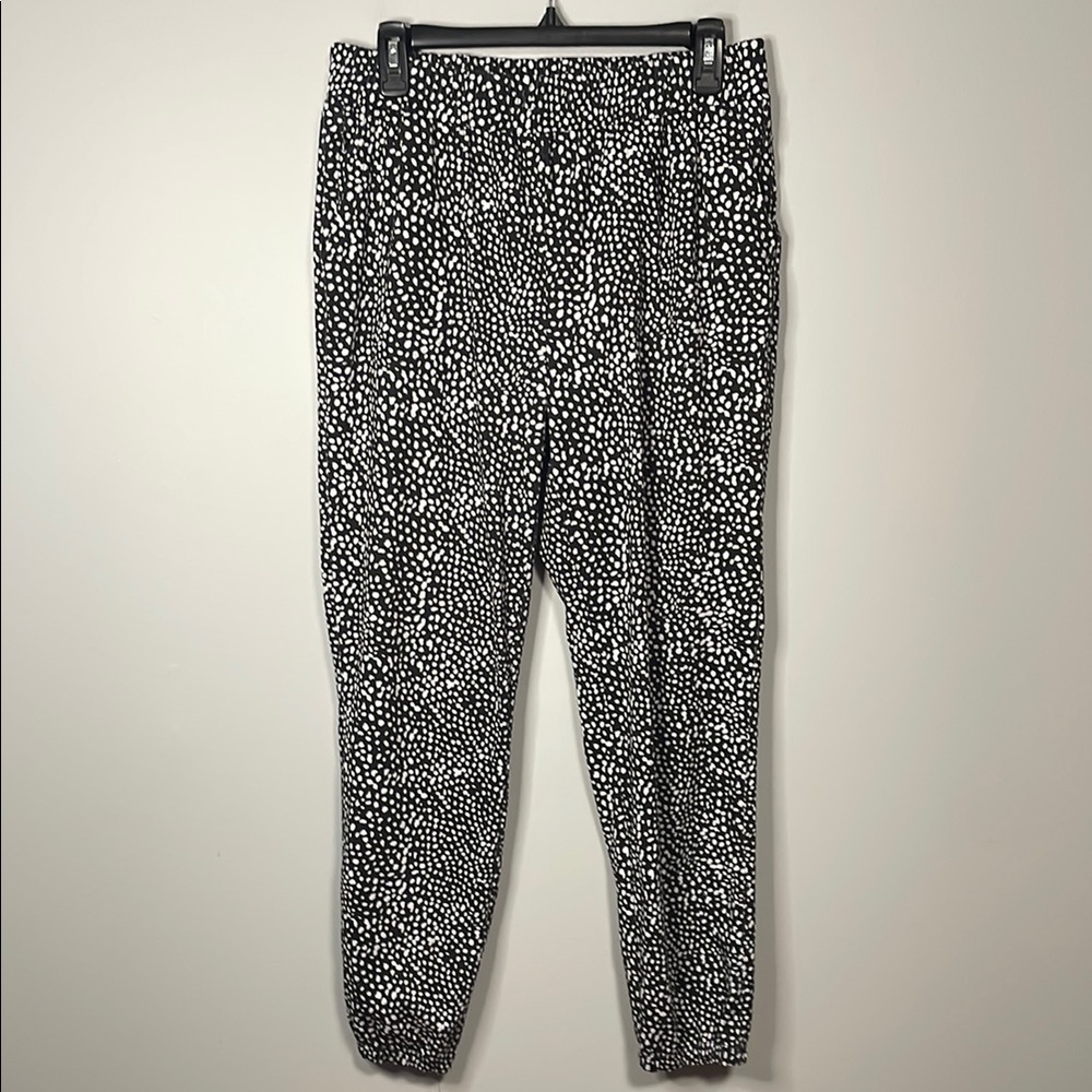 Rachel Zoe Black and White Stretchy Joggers Size Medium
